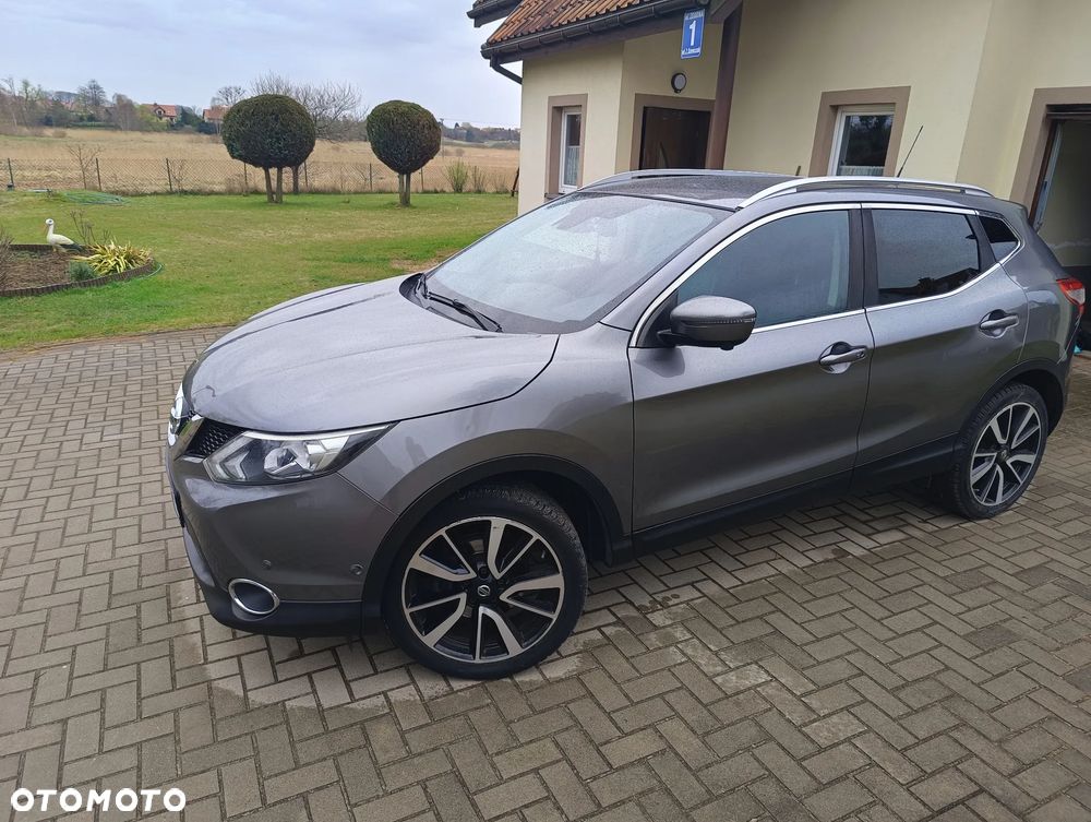 Nissan Qashqai 1.6 DIG-T Tekna - 4