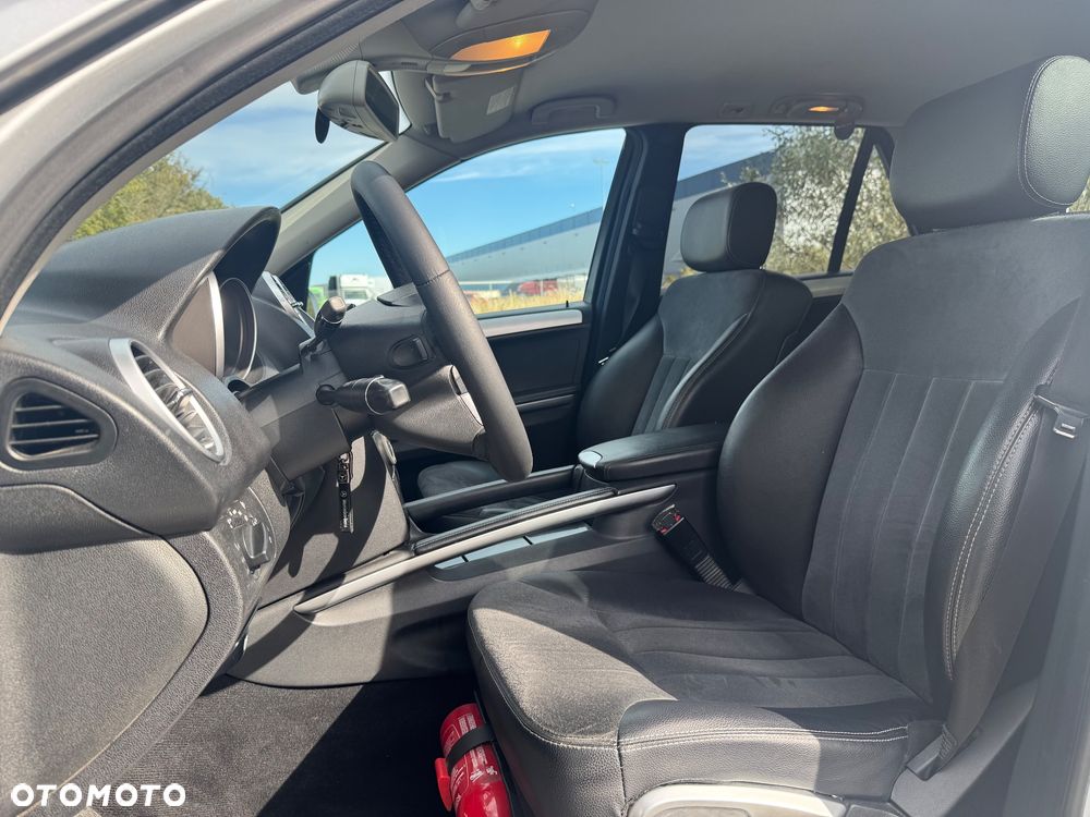 Mercedes-Benz ML 320 CDI 4Matic 7G-TRONIC - 11
