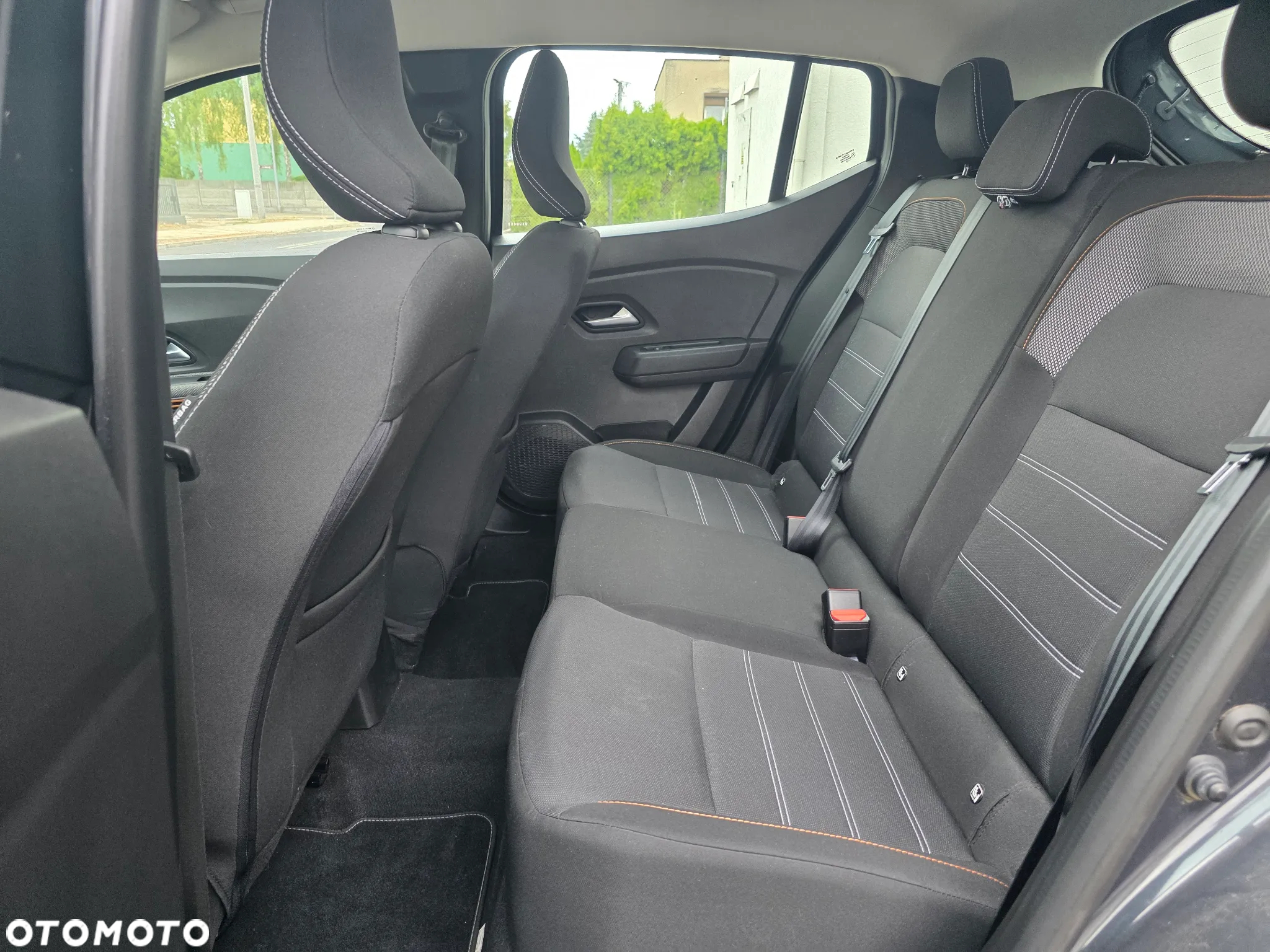 Dacia Sandero Stepway 1.0 TCe Laureate S&S - 11