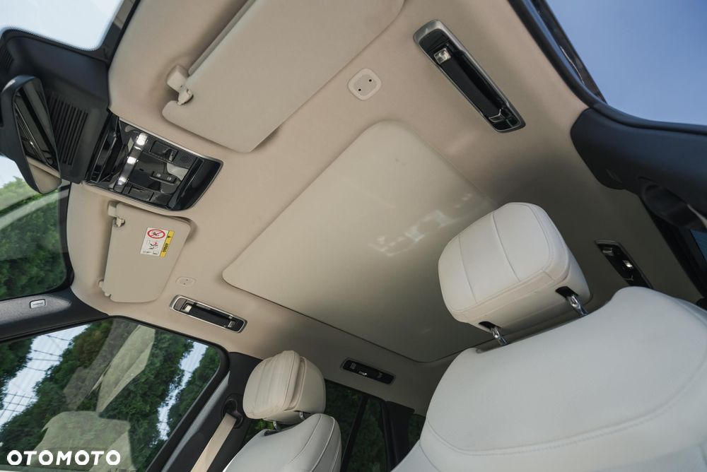 Land Rover Range Rover - 33