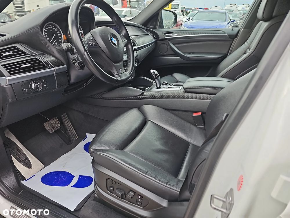 BMW X6M - 26
