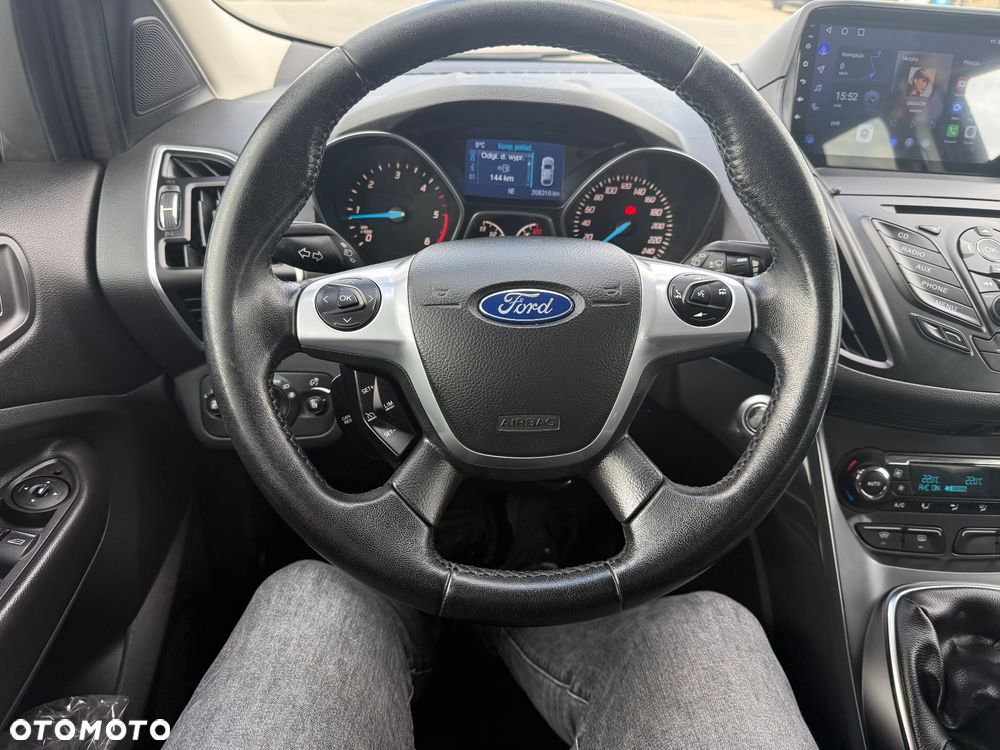 Ford Kuga 2.0 TDCi 4WD Titanium - 25