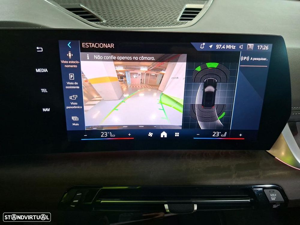 BMW X1 xDrive30e Pack Desportivo M - 9