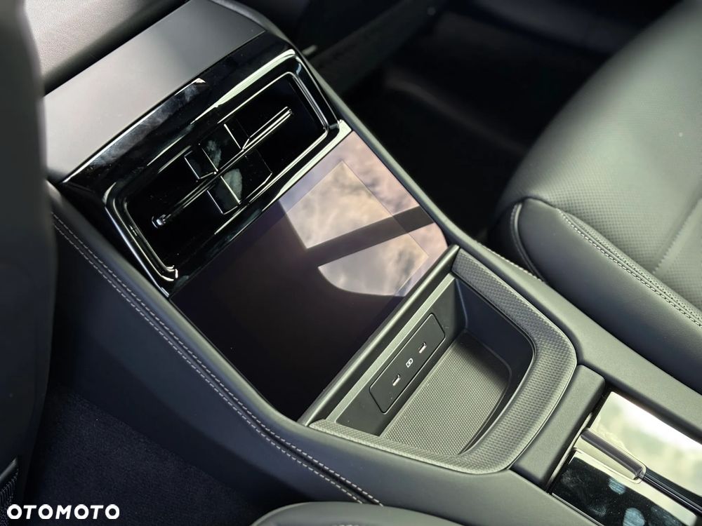 Porsche Panamera Turbo S E-Hybrid PHEV - 23