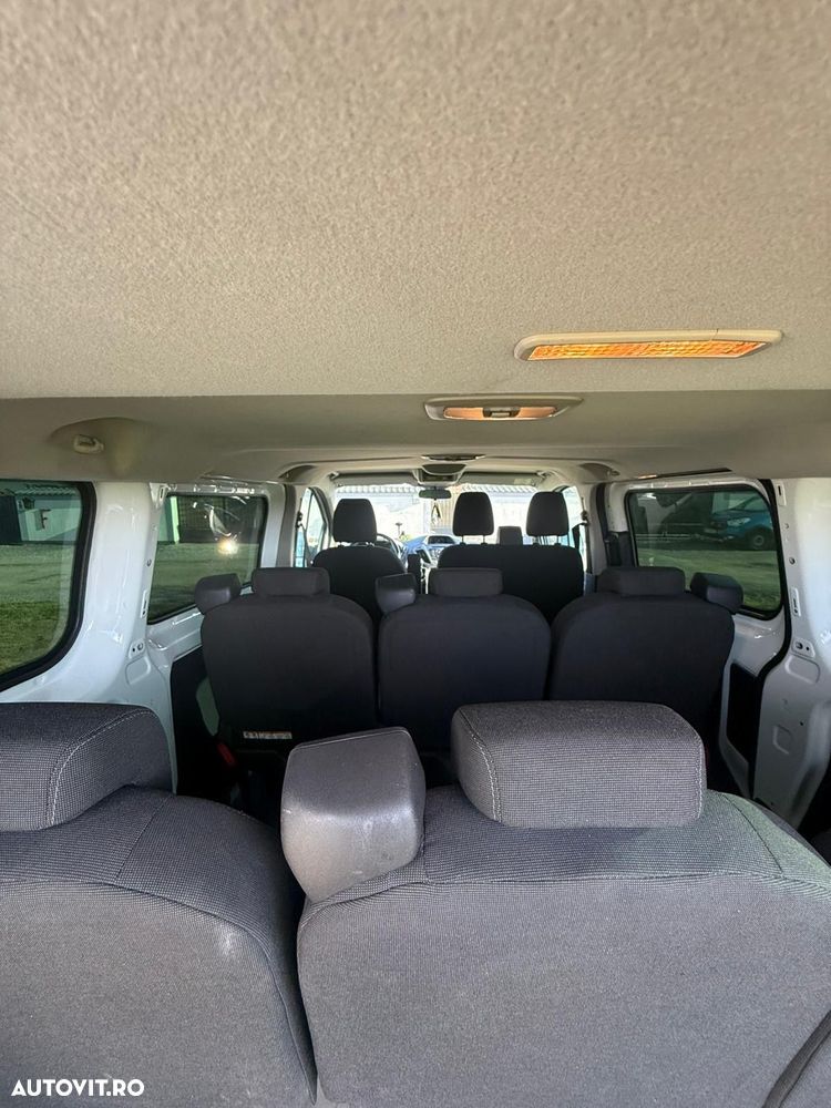 Ford Transit custom 8+1 - 21