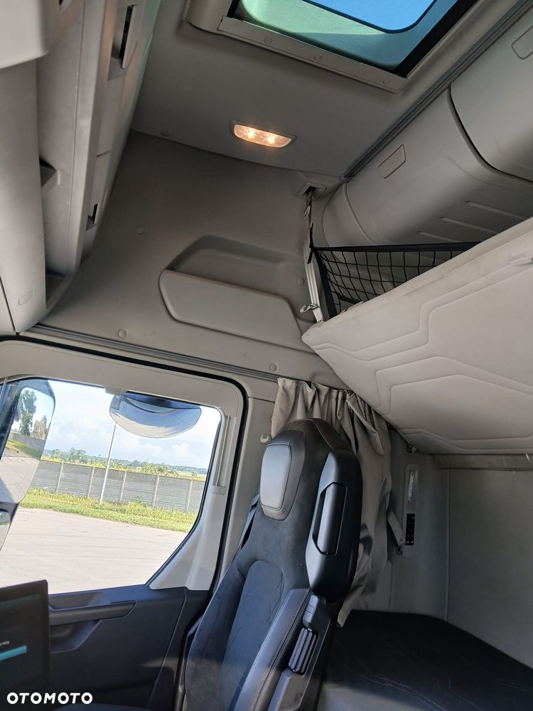 Ford F MAX - 9