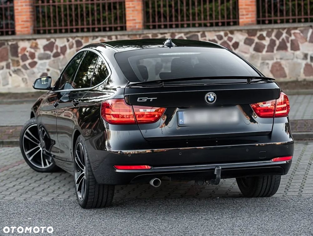 BMW 3GT 318d - 8