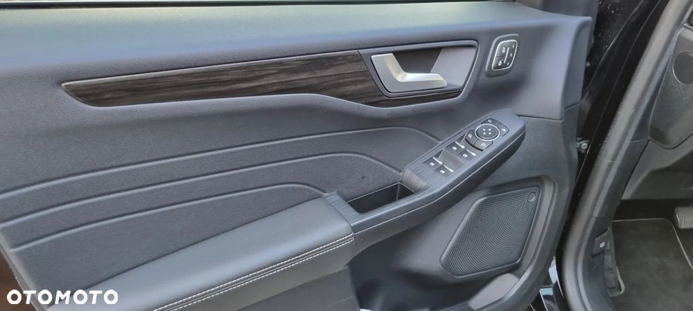 Ford Kuga 2.5P PHEV FWD Vignale - 19