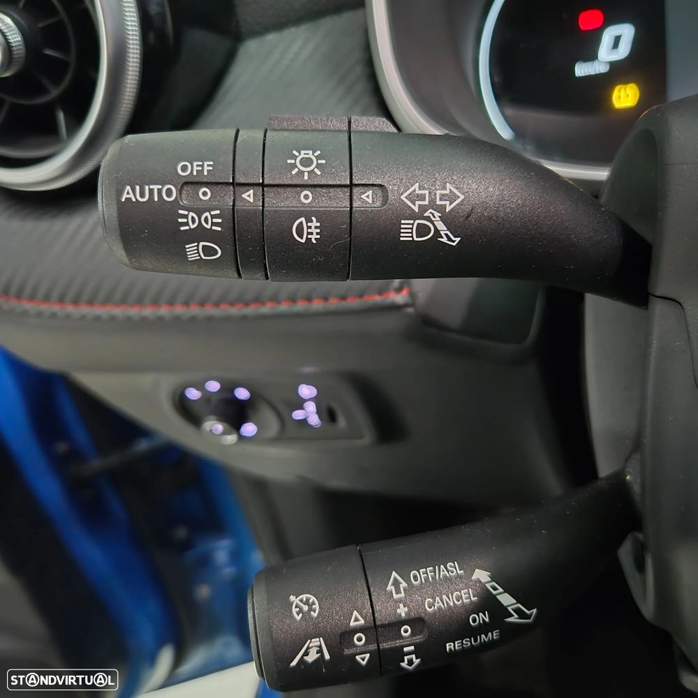 MG ZS EV 72.6 kWh Luxury - 15