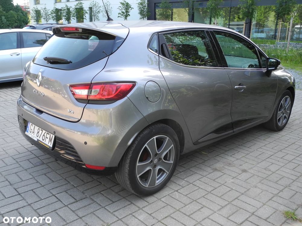 Renault Clio - 5