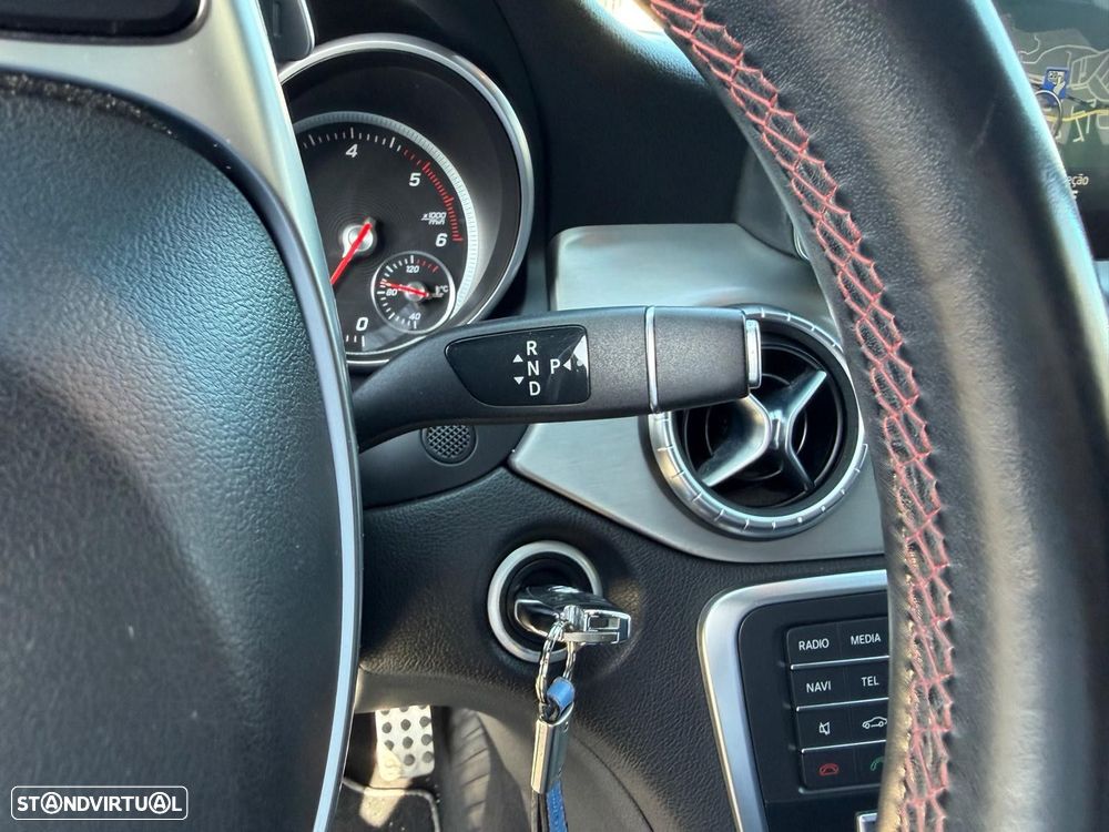 Mercedes-Benz CLA 220 d Shooting Brake AMG Line Aut. - 23