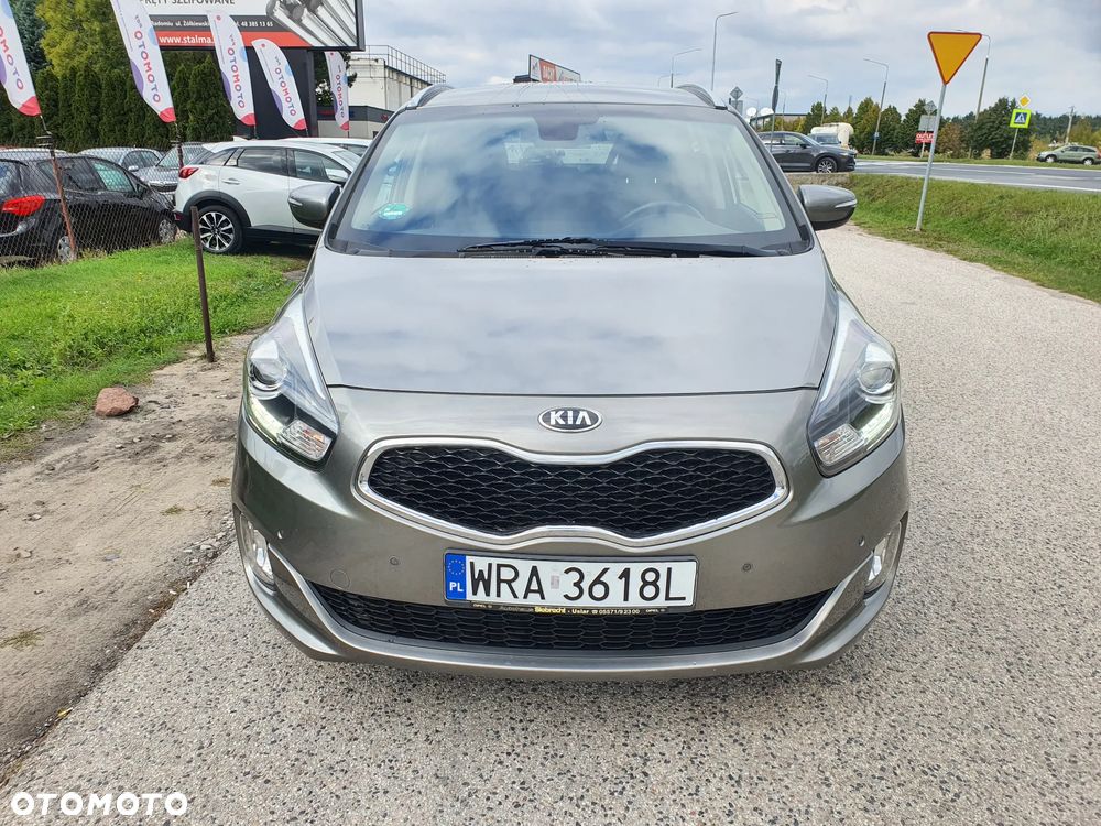 Kia Carens 1.7 CRDi Business Line 7os 7DCT - 2