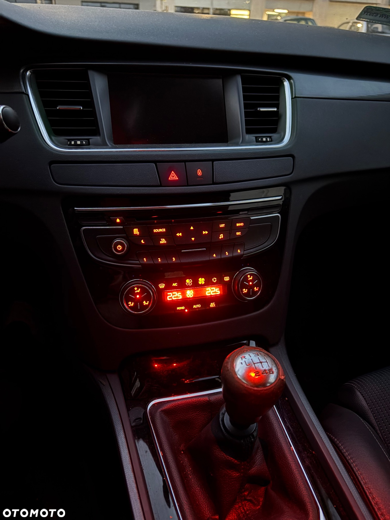 Peugeot 508 - 8