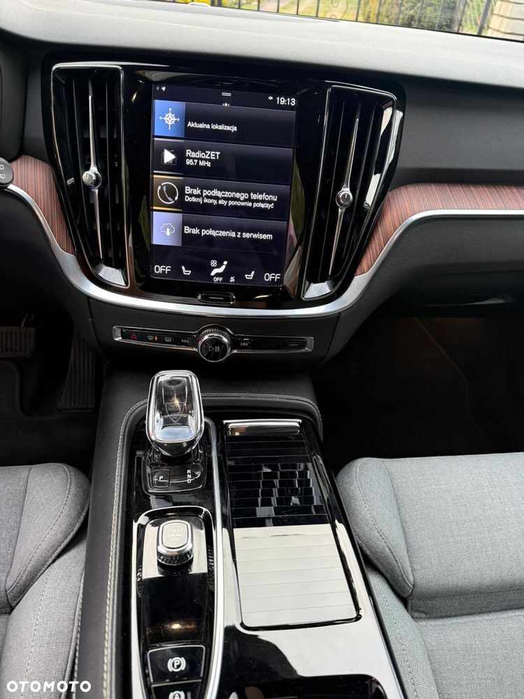Volvo V60 T6 AWD Plug-In Hybrid Inscription - 14