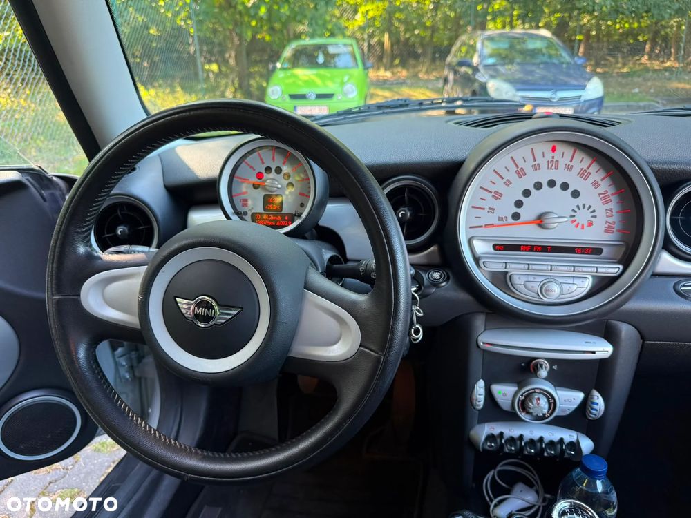 MINI Clubman - 16