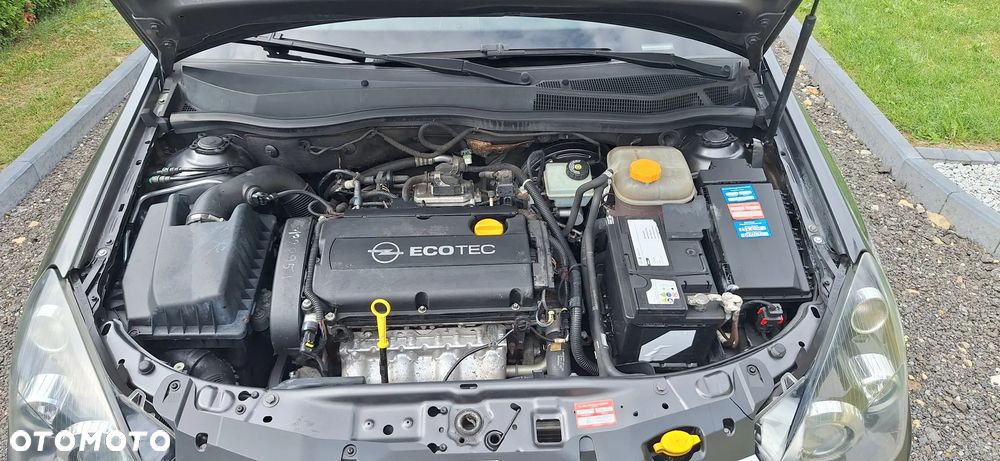 Opel Astra - 25