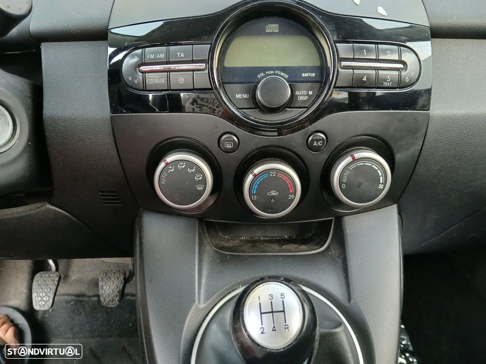 Mazda 2 1.3 MZR Comfort - 8
