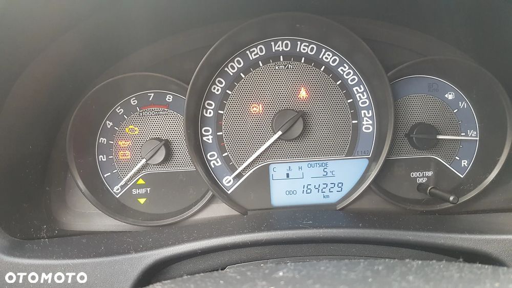 Toyota Auris 1.33 VVT-i Active - 12