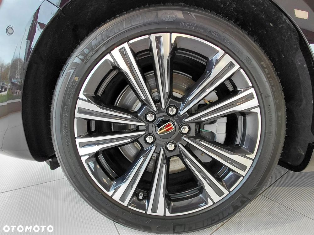 Hongqi H9 2.0T Deluxe - 17