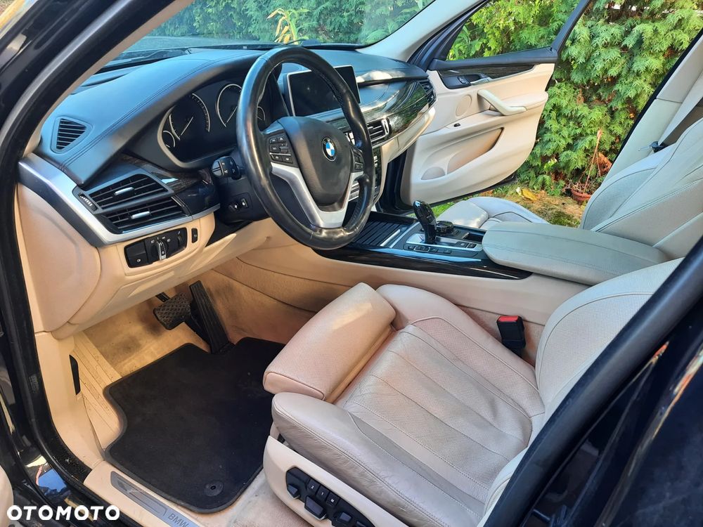 BMW X5 xDrive40d - 10