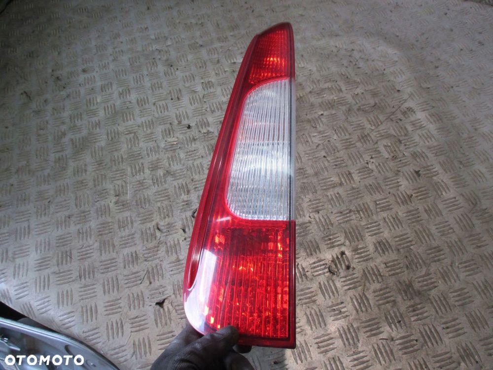 LAMPA LEWA TYLNA LEWY TYŁ FORD FOCUS C-MAX MK1 - 1