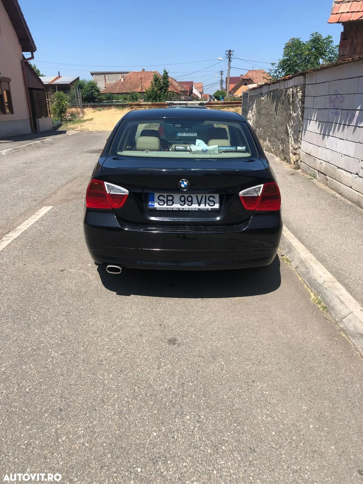BMW Seria 3 318d - 11