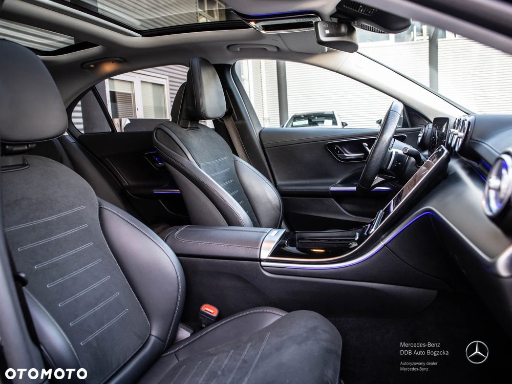 Mercedes-Benz Klasa C 300 e PHEV AMG - 6