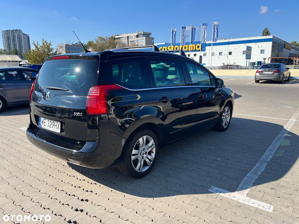 Peugeot 5008 - 6