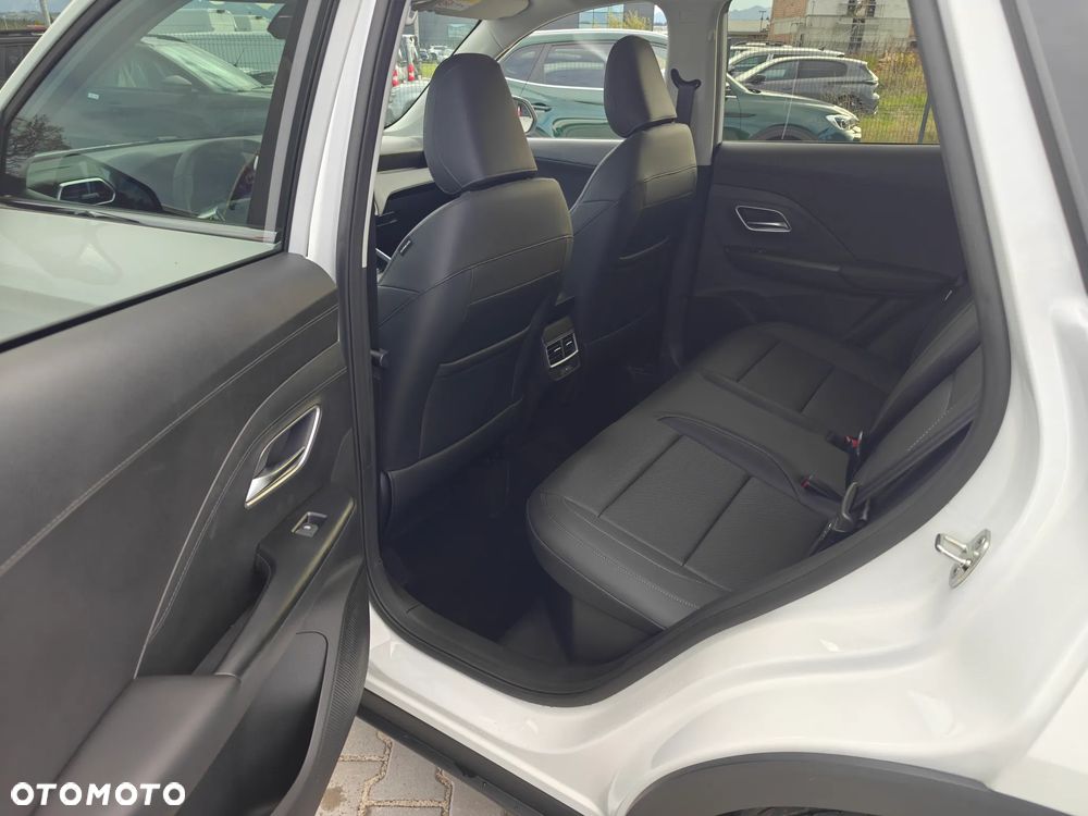 MG ZS Hybrid+ - 23