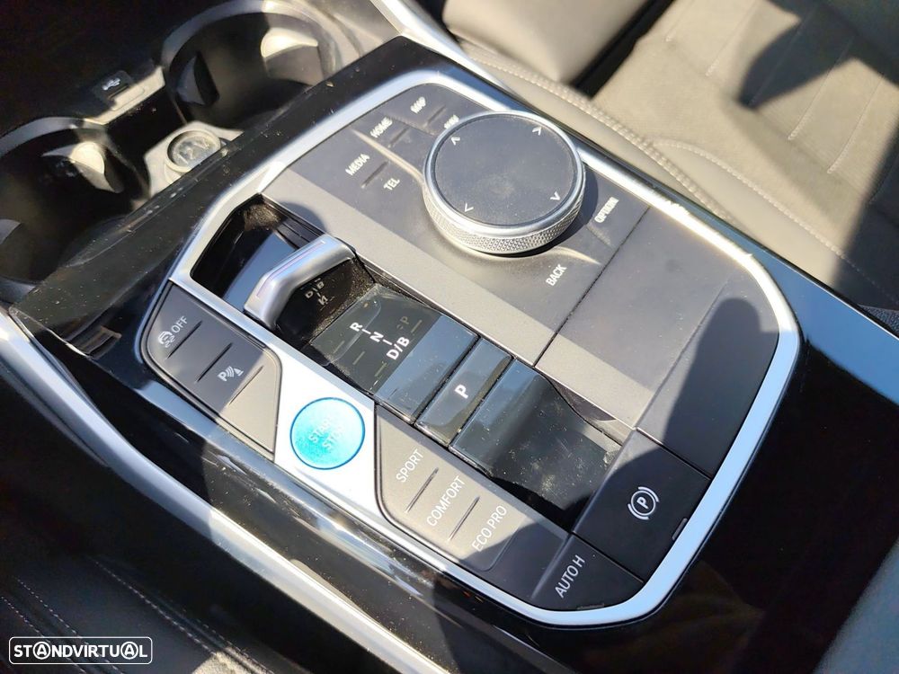 BMW i4 eDrive35 - 17