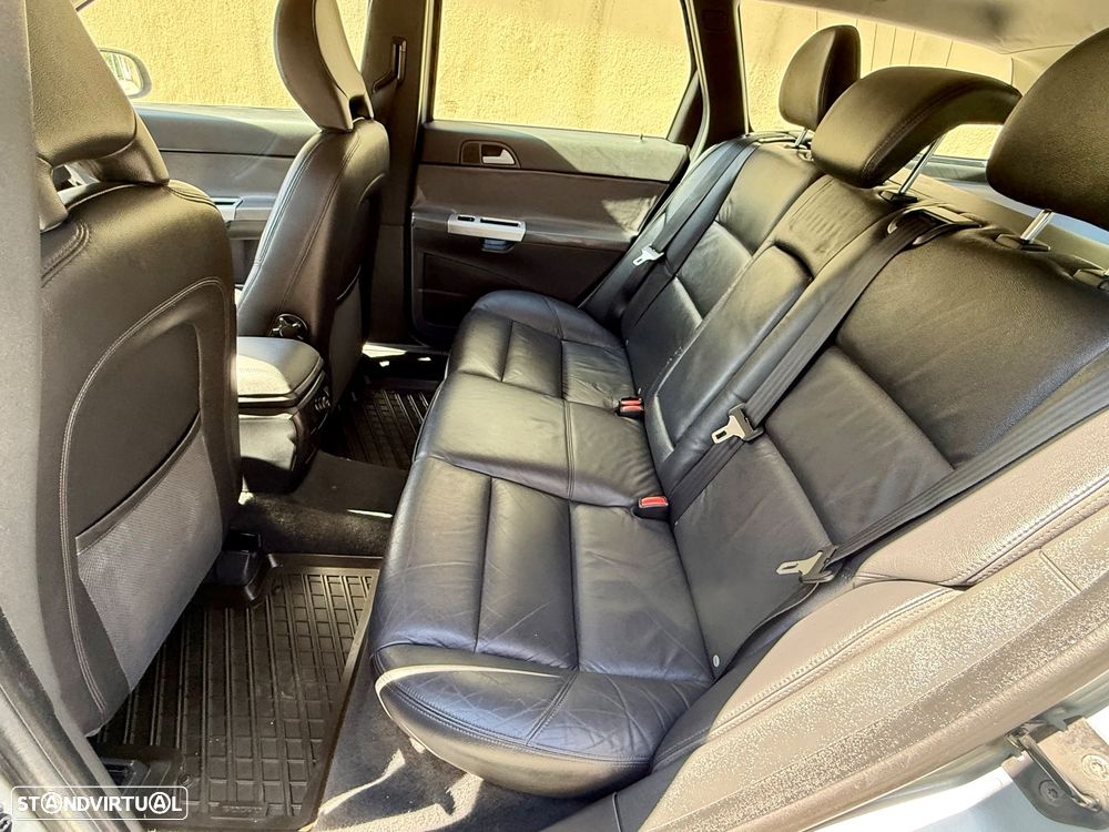 Volvo V50 - 9