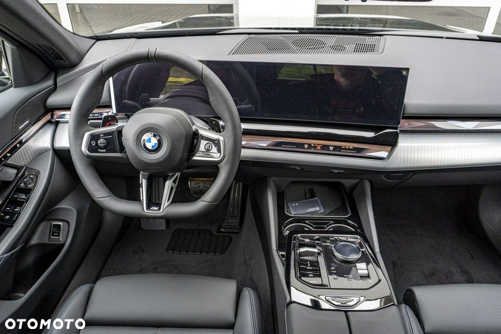 BMW Seria 5 - 18