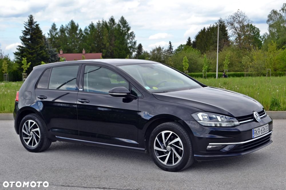 Volkswagen Golf - 4
