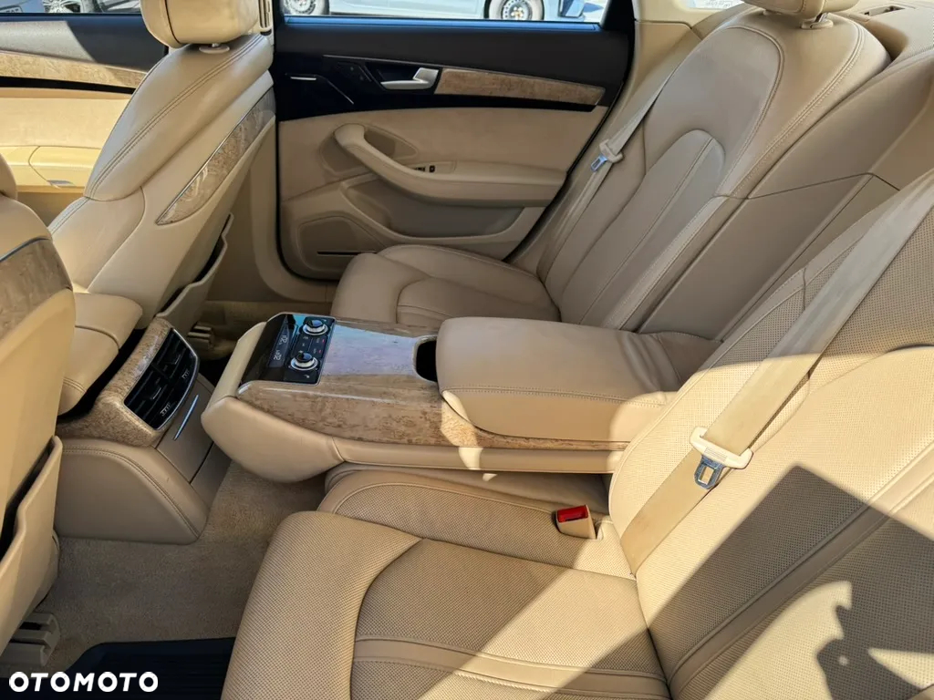 Audi A8 4.2 TDI Quattro - 7