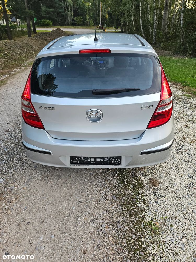 Hyundai i30 1.6 Premium - 4