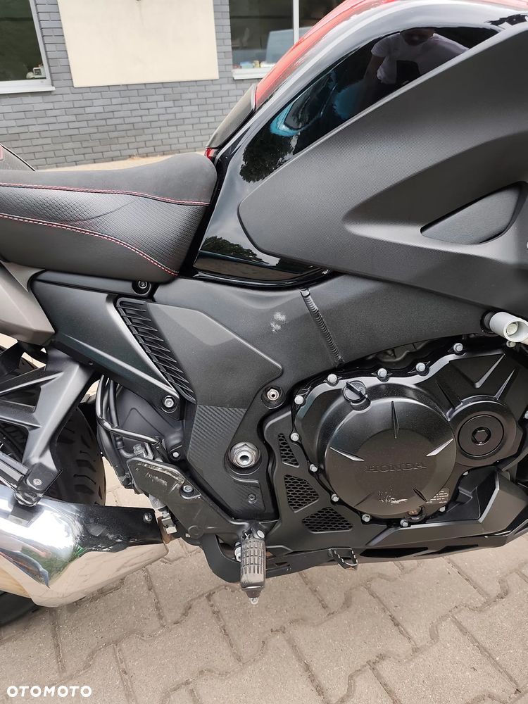 Honda VFR - 9