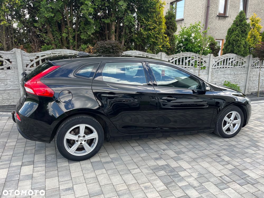 Volvo V40 T2 Drive-E Base - 16