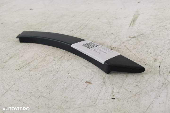 Bandou Overfender Stanga Spate Original Stare Buna	 Land Rover  Range - 3