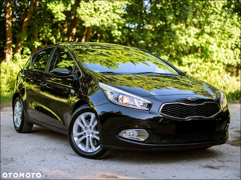 Kia Ceed - 9
