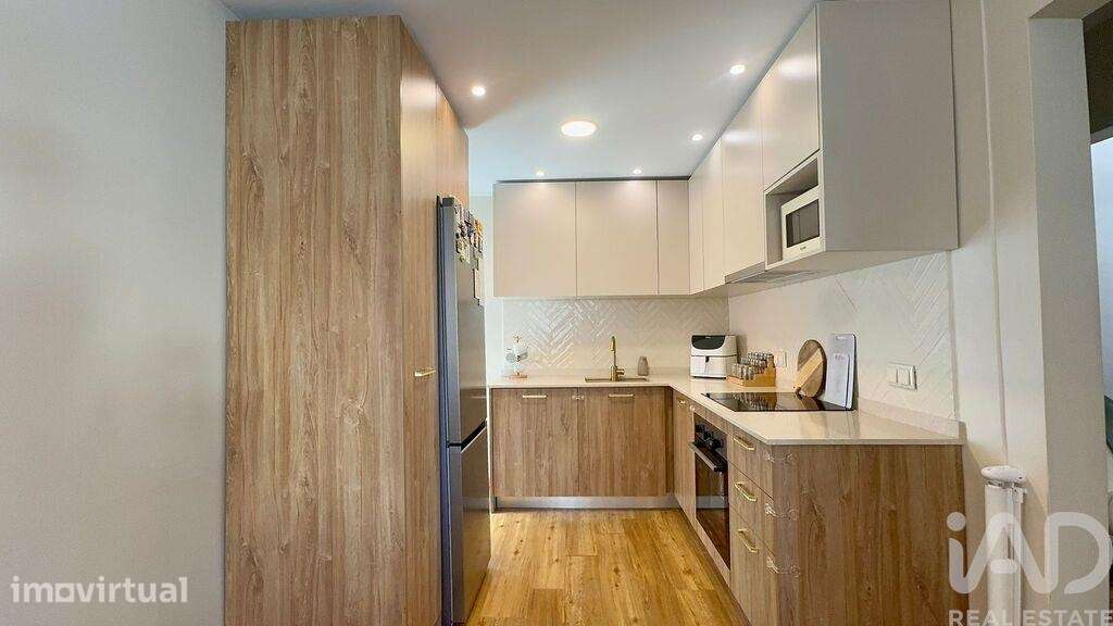Apartamento T2 em Setúbal de 101 m2 - Grande imagem: 3/35
