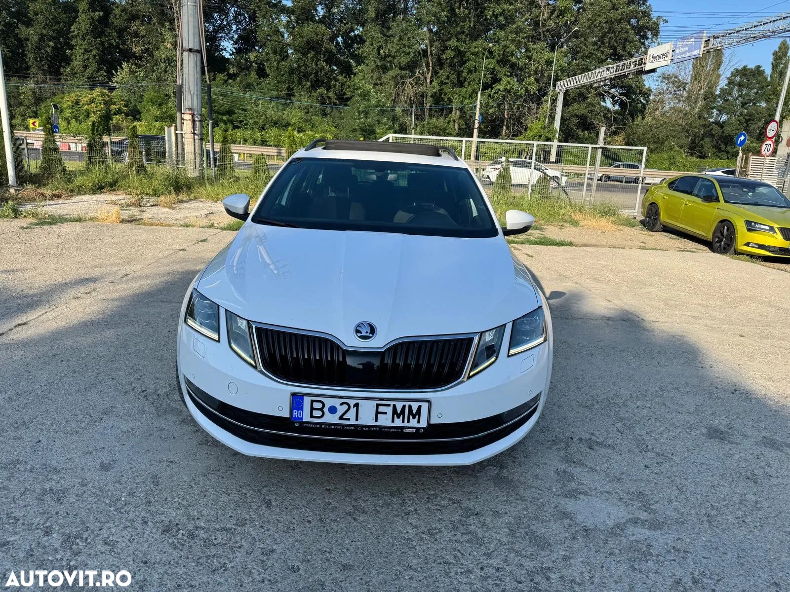 Skoda Octavia Combi Diesel 2.0 TDI 4X4 DSG Style - 3