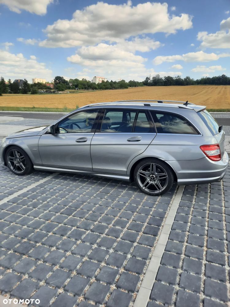 Mercedes-Benz Klasa C 220 CDI DPF Automatik Avantgarde - 15