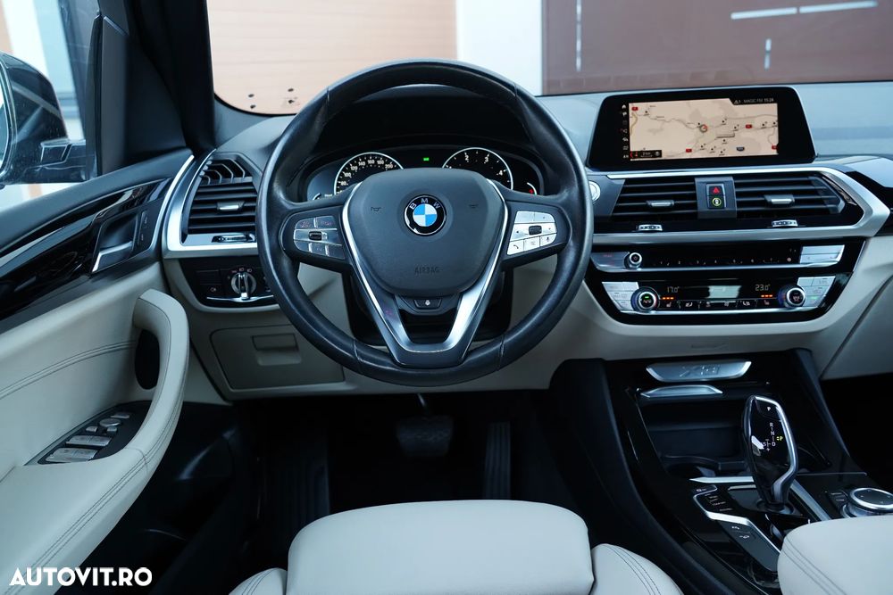 BMW X3 xDrive20d Aut. - 12