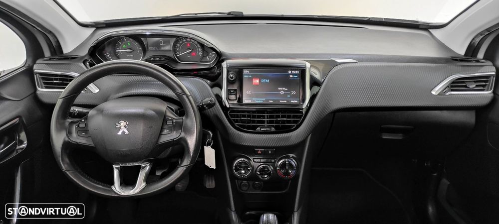 Peugeot 208 1.2 PureTech Style - 24