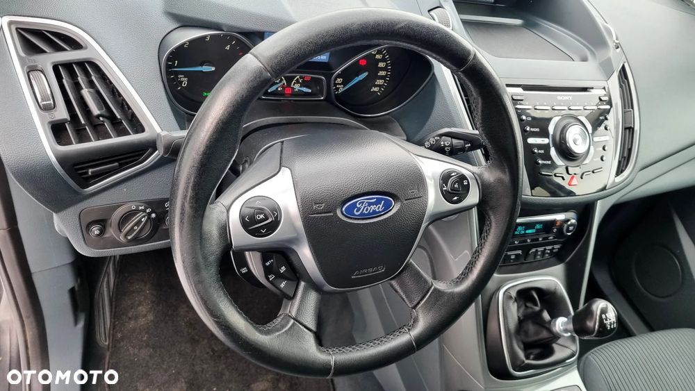 Ford Grand C-MAX 2.0 TDCi Titanium - 23