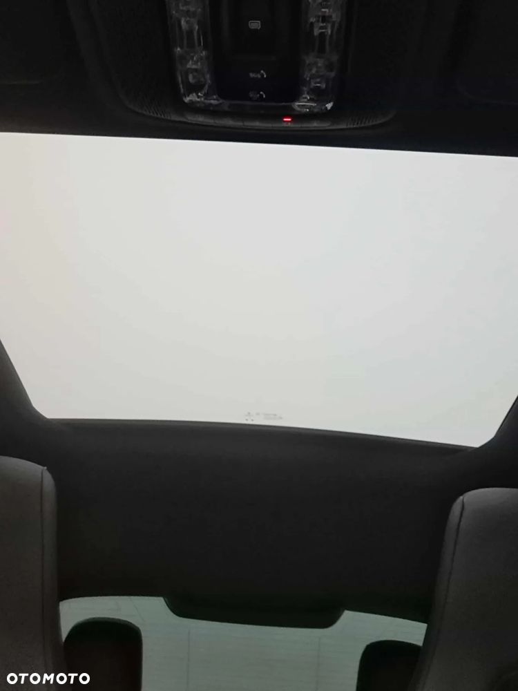 Mercedes-Benz CLA 250 7G-DCT AMG Line - 19