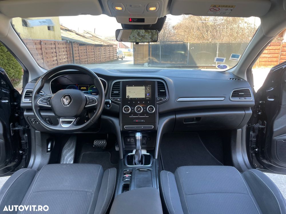 Renault Megane E-TECH 160 INTENS - 22
