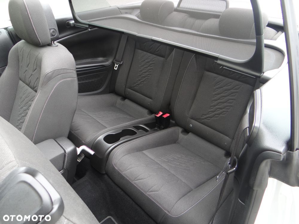 Opel Cascada 1.6 ECOTEC DI Turbo ecoFLEX Start/Stop Edition - 32