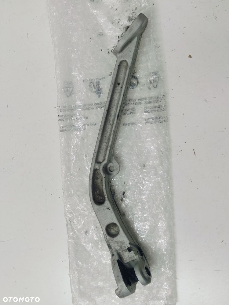 Podnóżek Triumph Tiger 900 850 GT Pro Sport T2085017 - 1