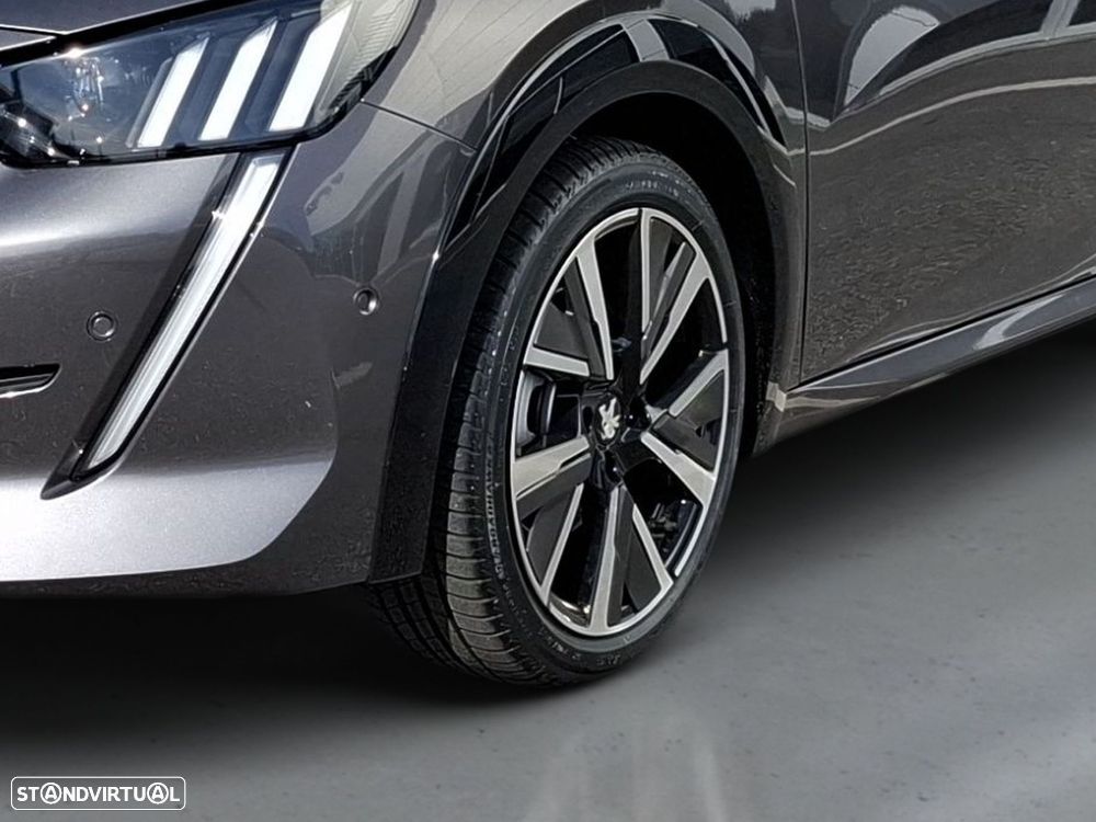 Peugeot 208 1.2 PureTech GT EAT8 - 15